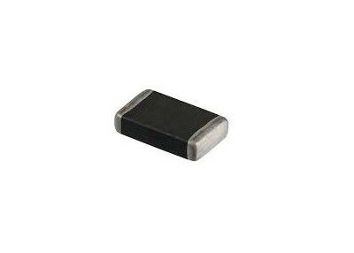 Chip-Metalloxid-Varistoren MVR1812-390H 39V 800A 2500pF 3.1J 4532 der Niederspannungs-SMD 1812 mehrschichtige metrischer Oberflächenberg