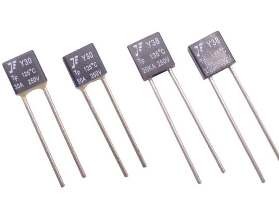 Radiallegierungs-verbindet thermisches Sicherungs-Element-Thermal UL-Vde CCC AUPO Schutz A7-15A-F Abkürzung TF 138C 15A 250V Thermal