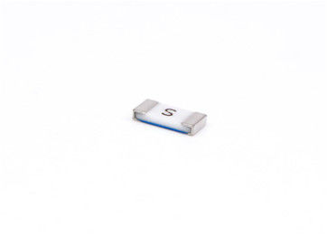 Keramischer langsamer Schlag-hohe Zustrom-Chip-Sicherung CQ12LH 3.1x1.6 Millimeter 1-20A 63V 24V mit 3216 SMD für Eingangsleistungs-Hafen