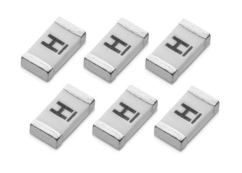 Keramischer langsamer Schlag-hohe Zustrom-Chip-Sicherung CQ12LH 3.1x1.6 Millimeter 1-20A 63V 24V mit 3216 SMD für Eingangsleistungs-Hafen