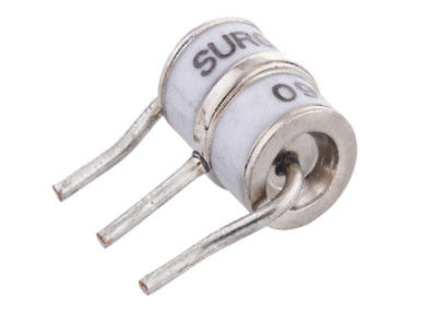 Niedriger Gasentladungslampe GDT 75-600V 20% 10KA der Kapazitanz-SE8 der Reihen-3 keramischer der Elektroden-8x10mm für Stromversorgung